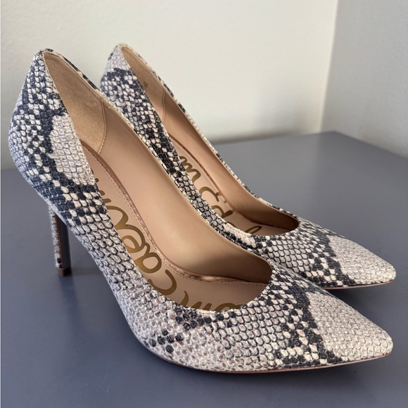 Sam Edelman Shoes - Sam Edelman Black and Cream Snake Print Heels